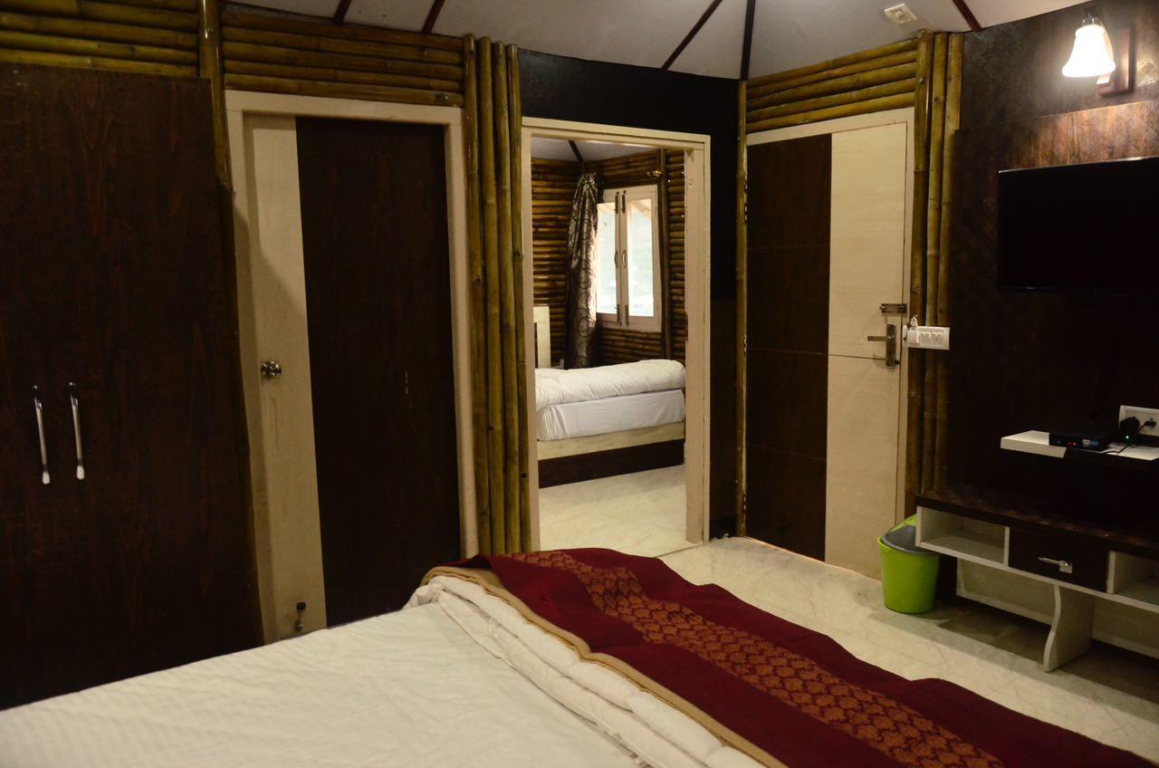 V Resorts Glamwoods Dhanulti Dhanaulti Eksteriør billede